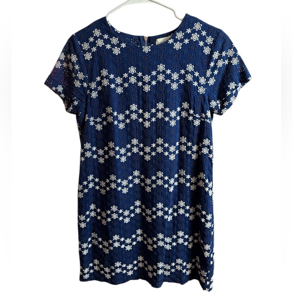 June & Ivy Navy Blue Eyelet Lace Floral Shift Dress - Size Medium